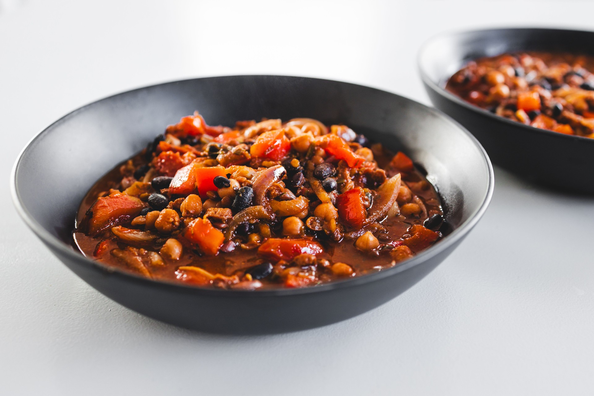 plant-based bean chilli sin carne